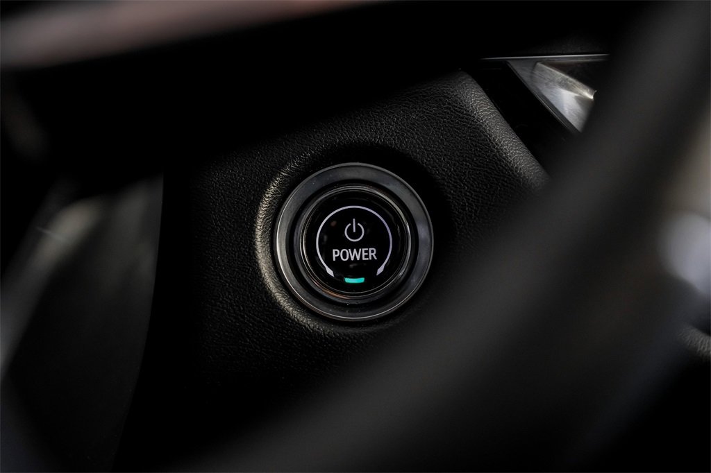 Used 2024 Cadillac Lyriq Tech image 20