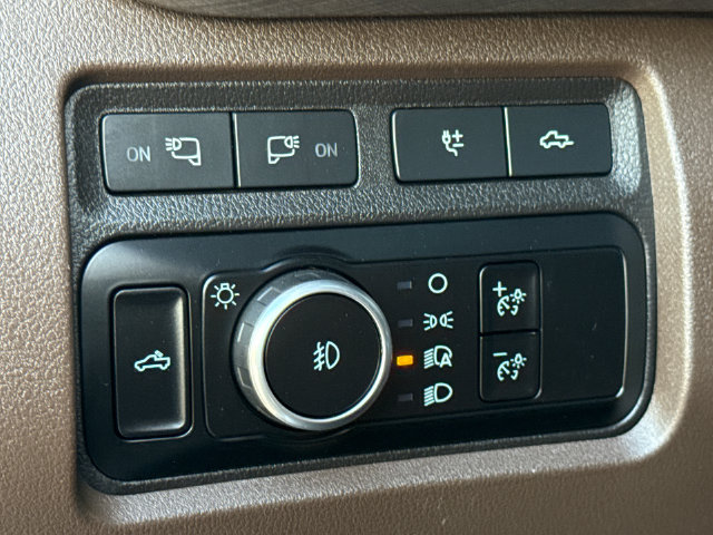Used 2024 Ford F250 King Ranch w/ FX4 Off-Road Package AWD/4WD image 23