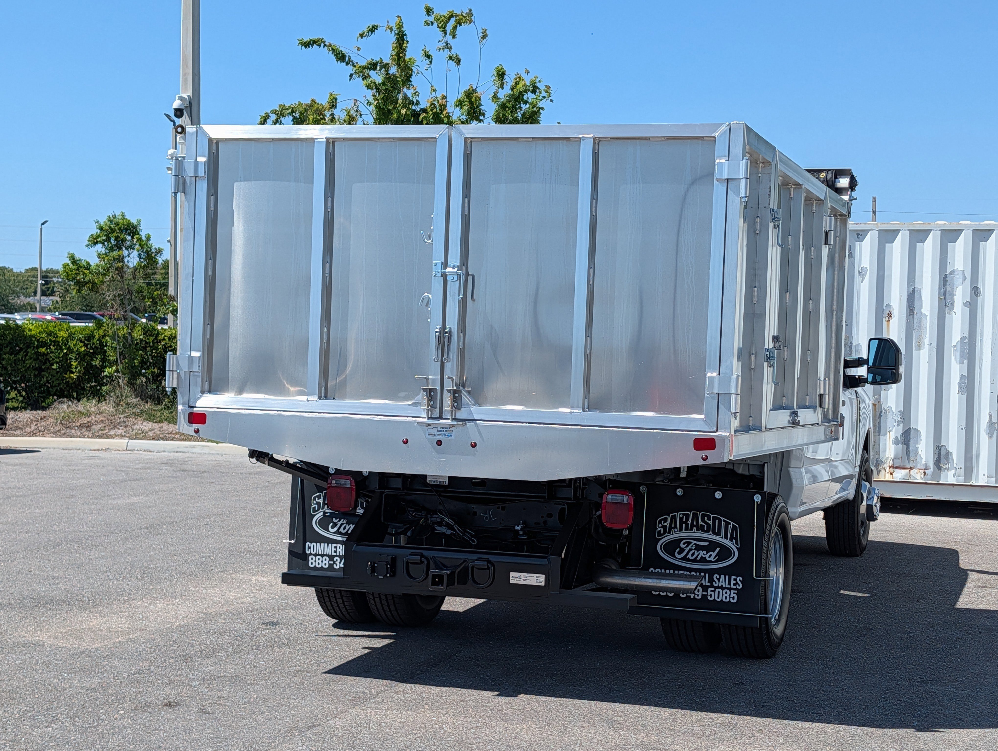 New 2026 Ford F350 XL w/ XL Chrome Package RWD image 5