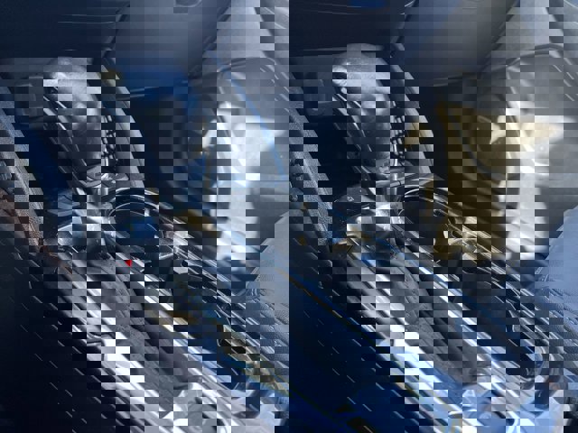 Used 2021 Chevrolet TrailBlazer ACTIV w/ Technology Package image 16