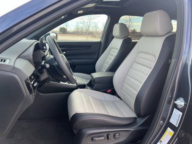 Used 2024 Honda CR-V Sport Touring image 26