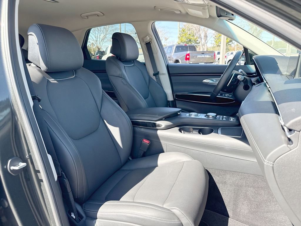 Used 2025 Genesis GV70 2.5T image 26