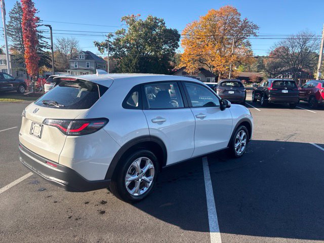 Used 2024 Honda HR-V LX image 7