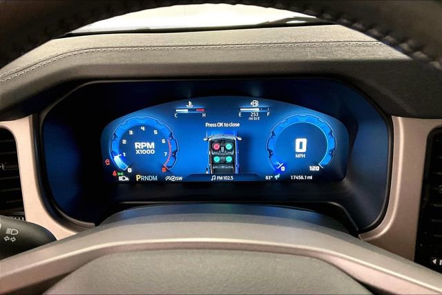 Used 2025 Ford Bronco Outer Banks image 27