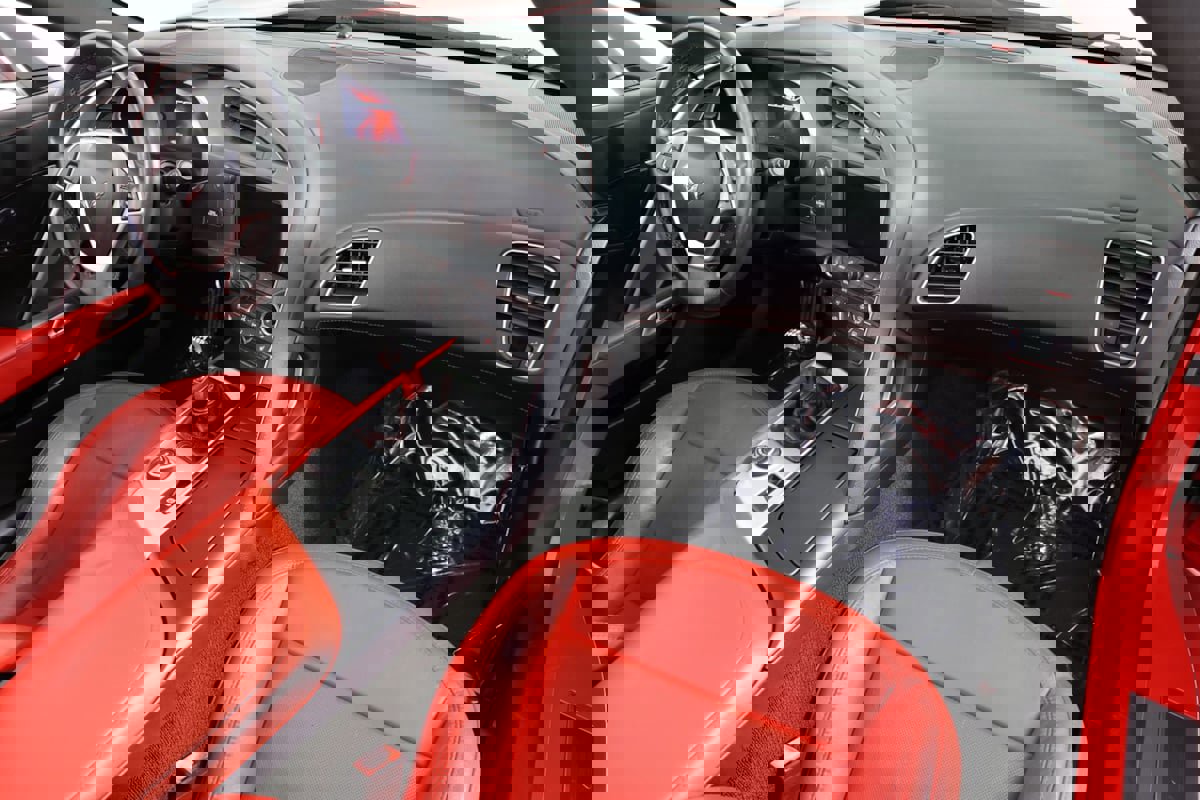 Used 2014 Chevrolet Corvette Stingray Coupe w/ 2LT Preferred Equipment Group image 30