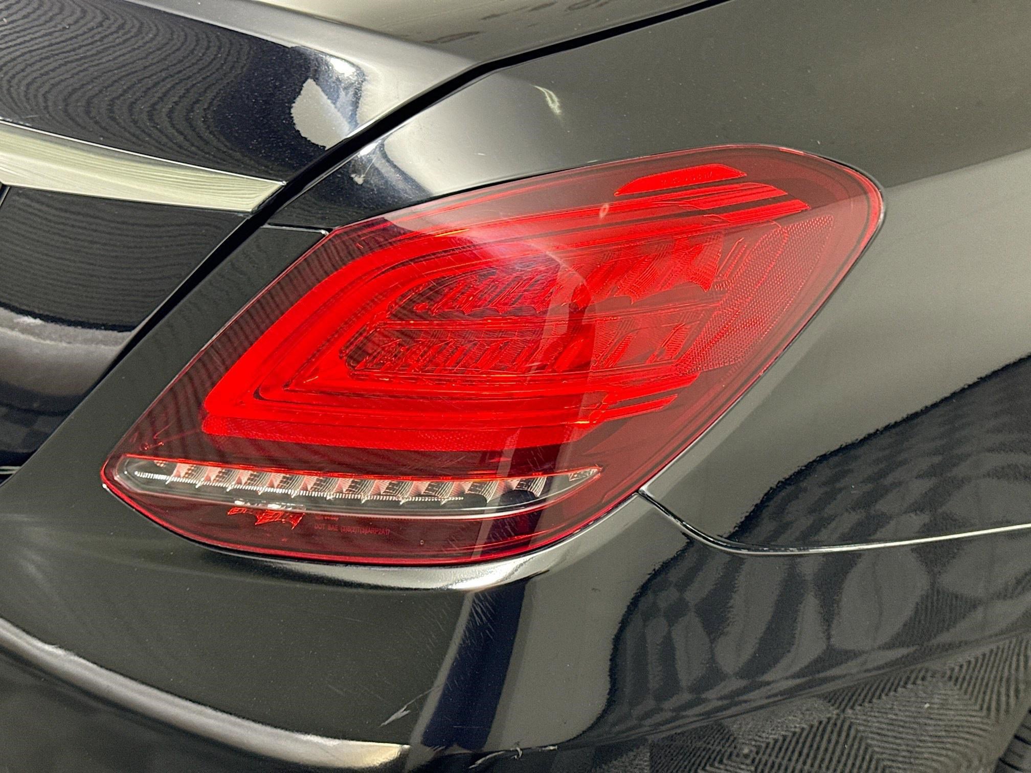 Used 2021 Mercedes-Benz C 300 Sedan image 34