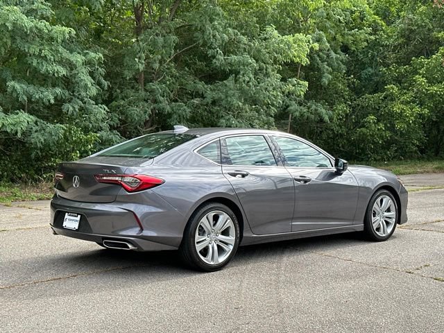 Used 2023 Acura TLX w/ Technology Package FWD image 5