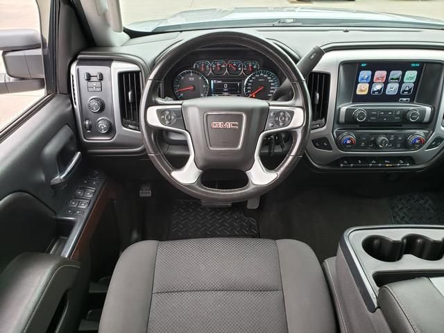 Used 2017 GMC Sierra 2500 SLE w/ SLE Preferred Package image 18