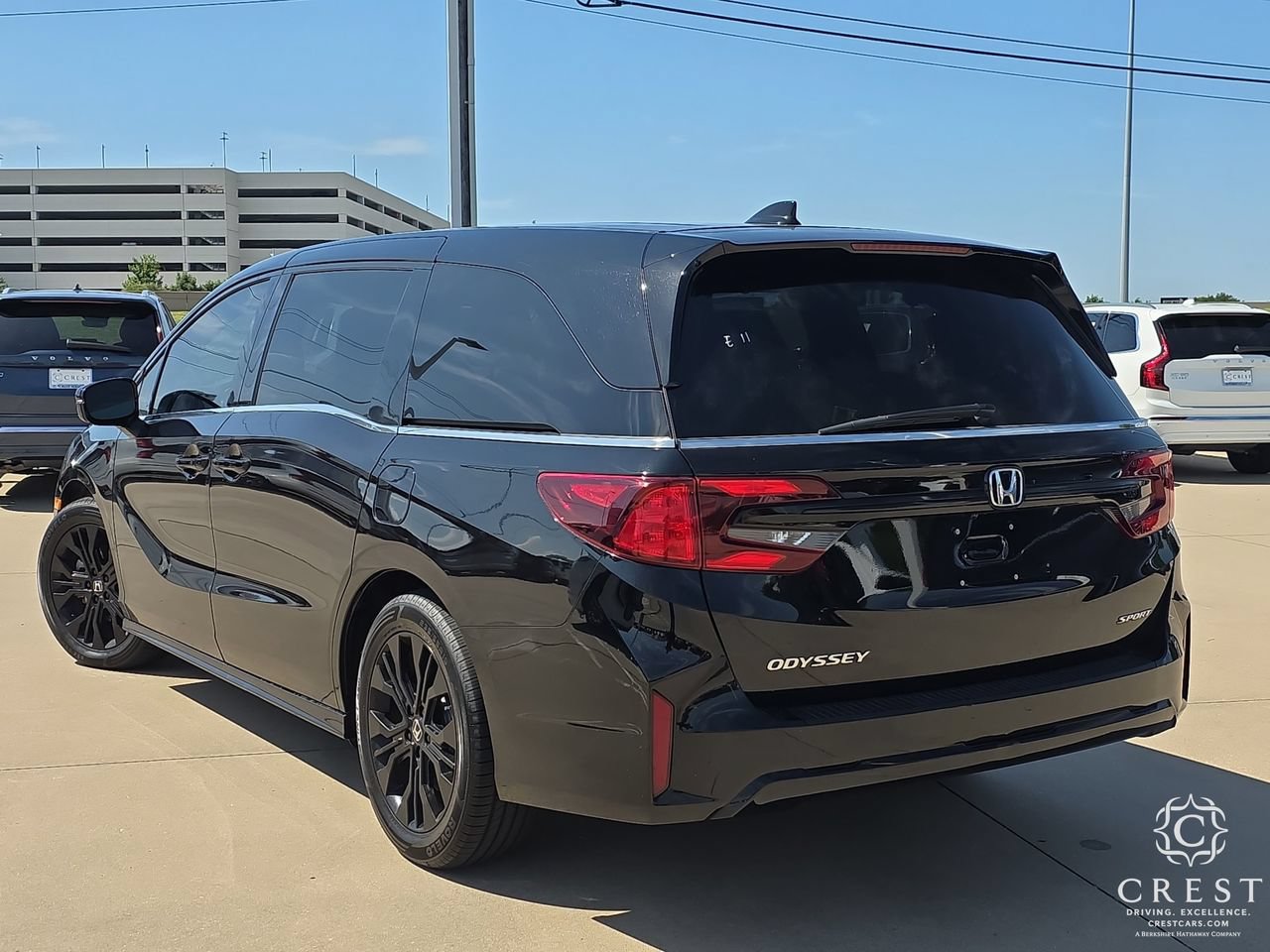 Used 2025 Honda Odyssey Sport-L image 3