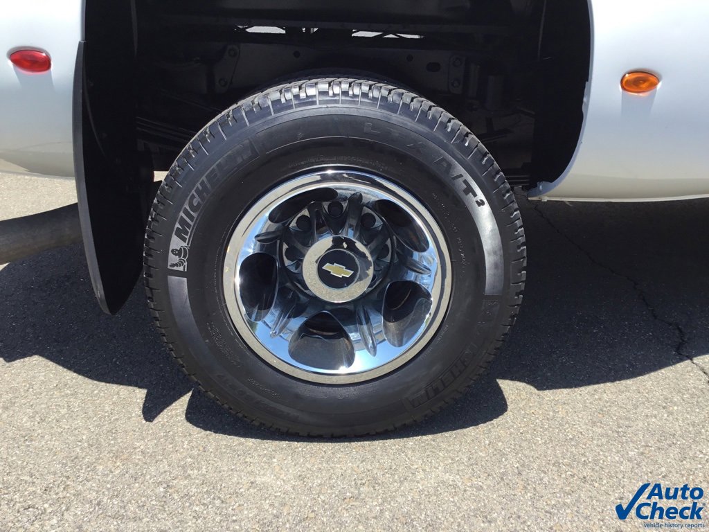 Used 2011 Chevrolet Silverado 3500 LTZ w/ Snow Plow Prep Package image 24