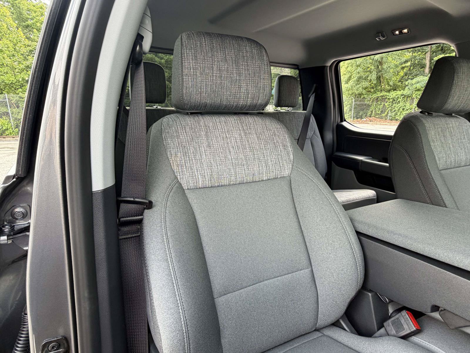 New 2026 Ford F350 XLT w/ XLT Premium Package AWD/4WD image 27