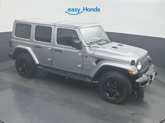 Used 2019 Jeep Wrangler Unlimited Sahara w/ Cold Weather Group image 19