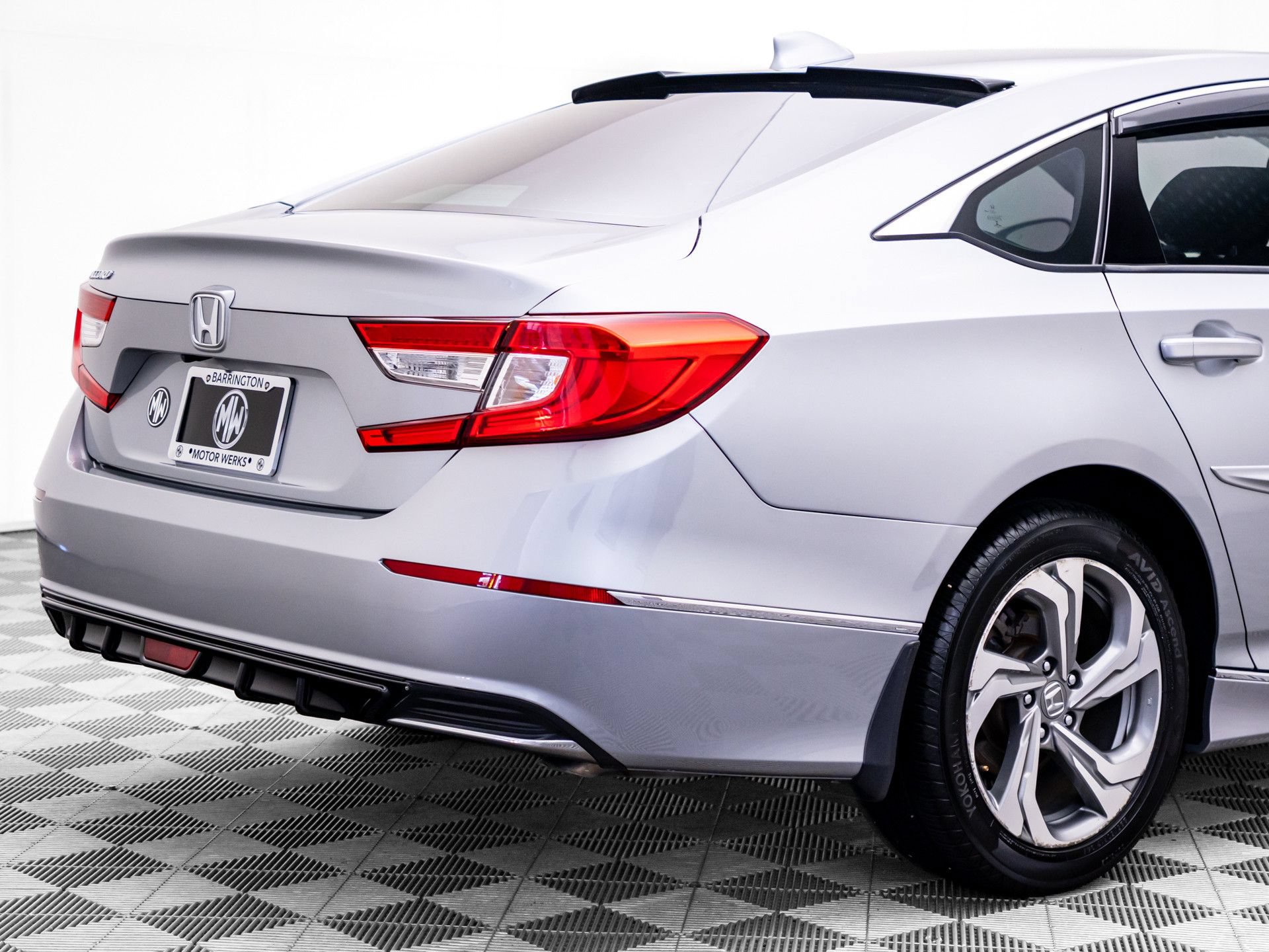 Used 2018 Honda Accord EX image 34