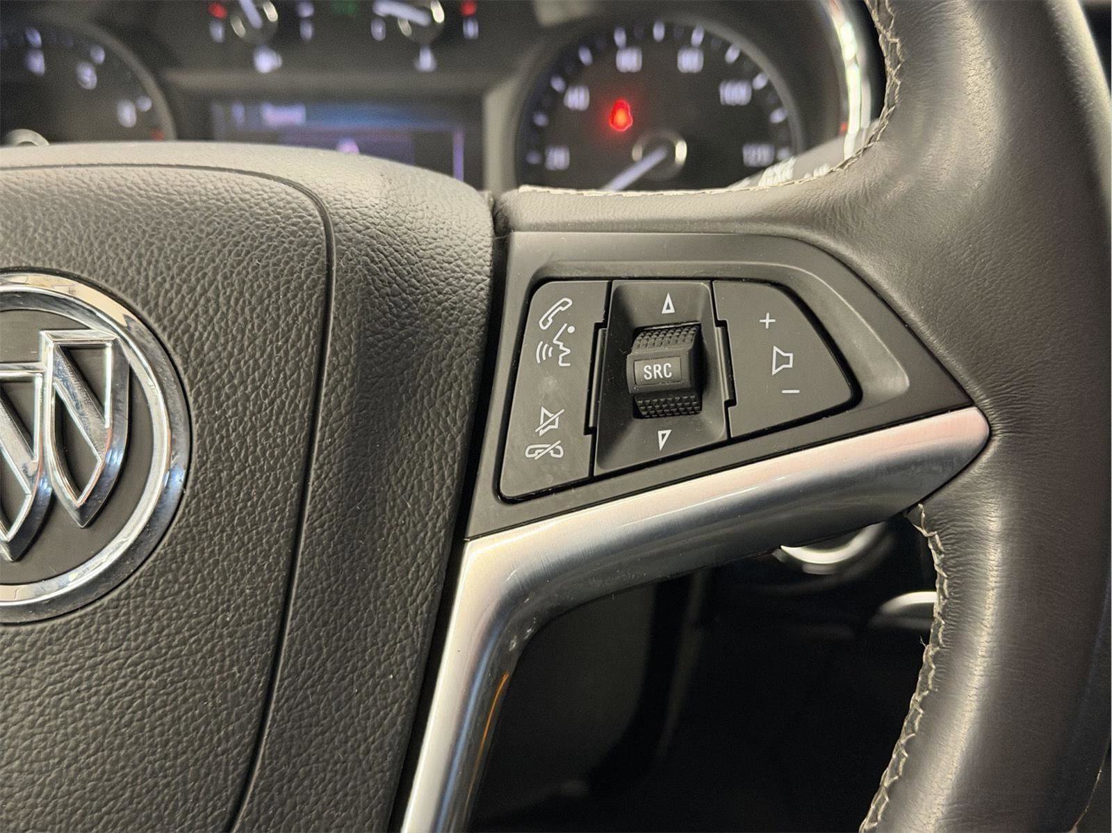 Used 2022 Buick Encore Preferred w/ Safety Package image 18