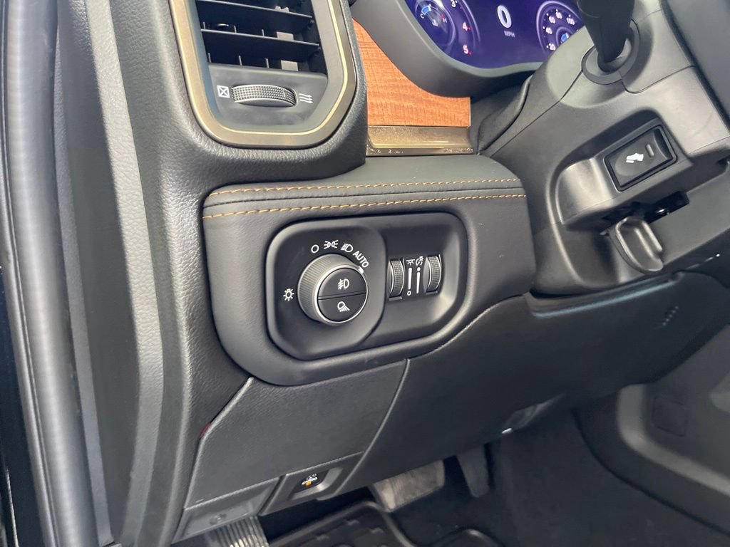 New 2024 RAM 2500 Limited AWD/4WD image 44