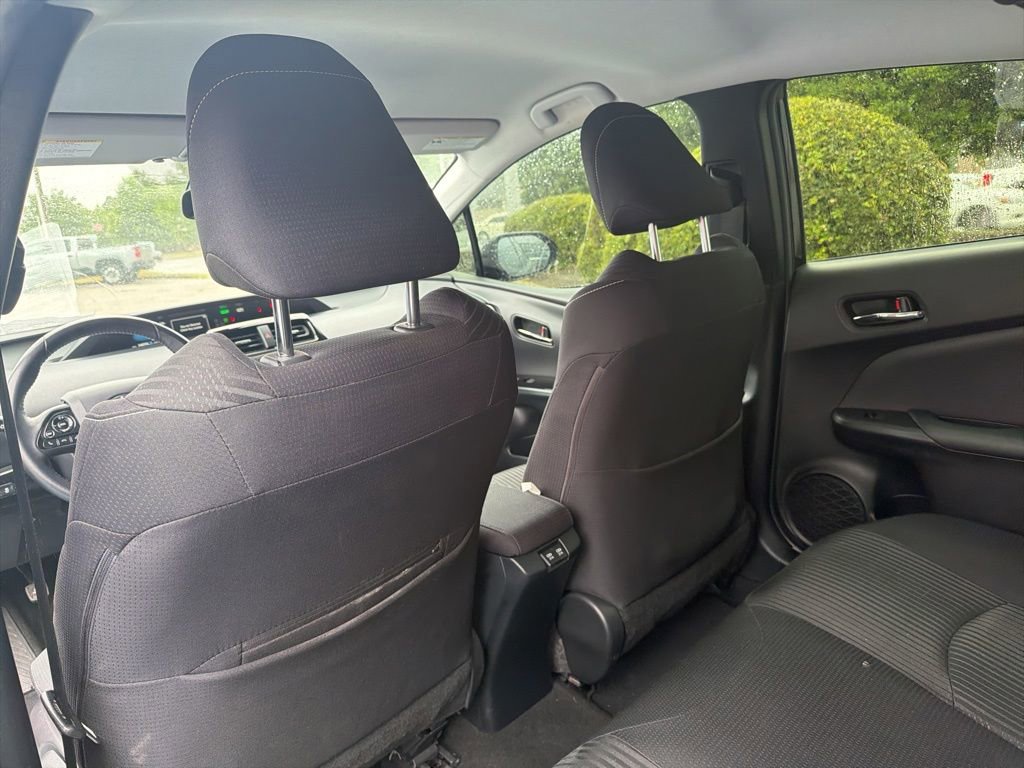Used 2021 Toyota Prius Prime LE w/ Carpet Mat Package (TMS) FWD image 19