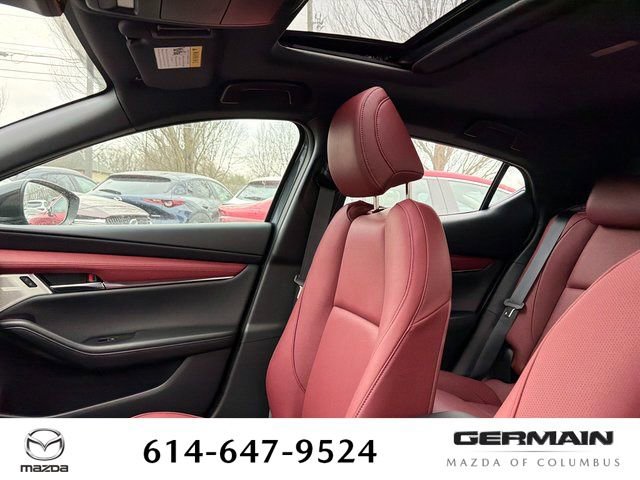 New 2026 MAZDA MAZDA3 Hatchback w/Premium Plus Pkg image 21