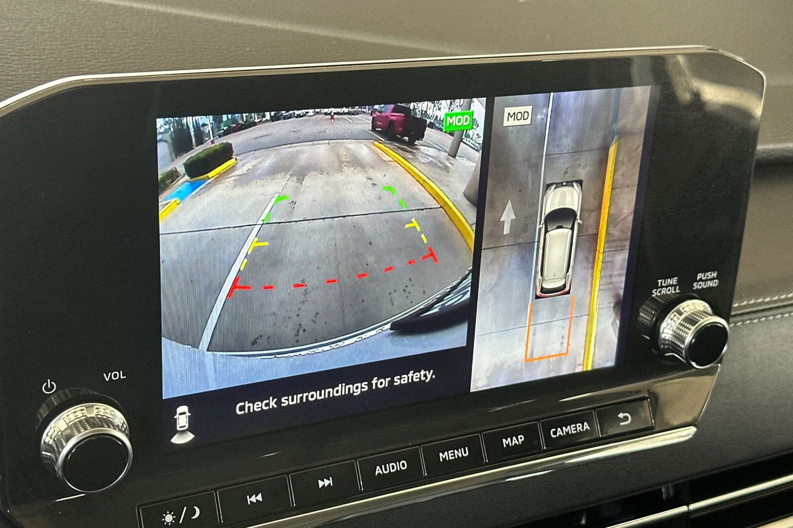 Used 2024 Mitsubishi Outlander SE image 18