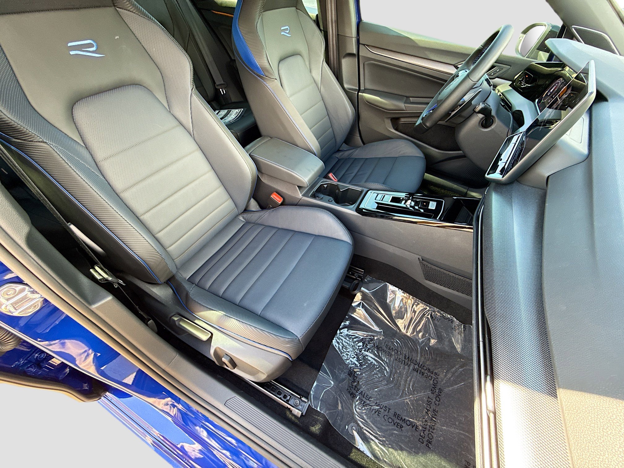 Used 2026 Volkswagen Golf AWD/4WD image 13