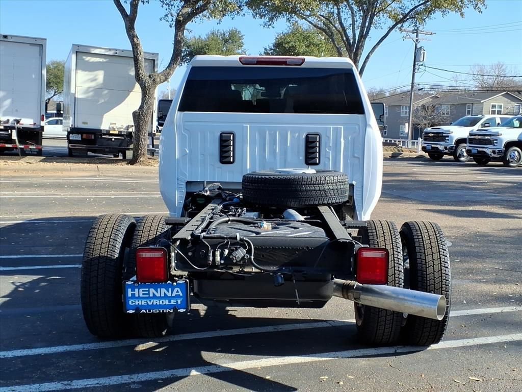 New 2026 Chevrolet Silverado 3500 LT image 8