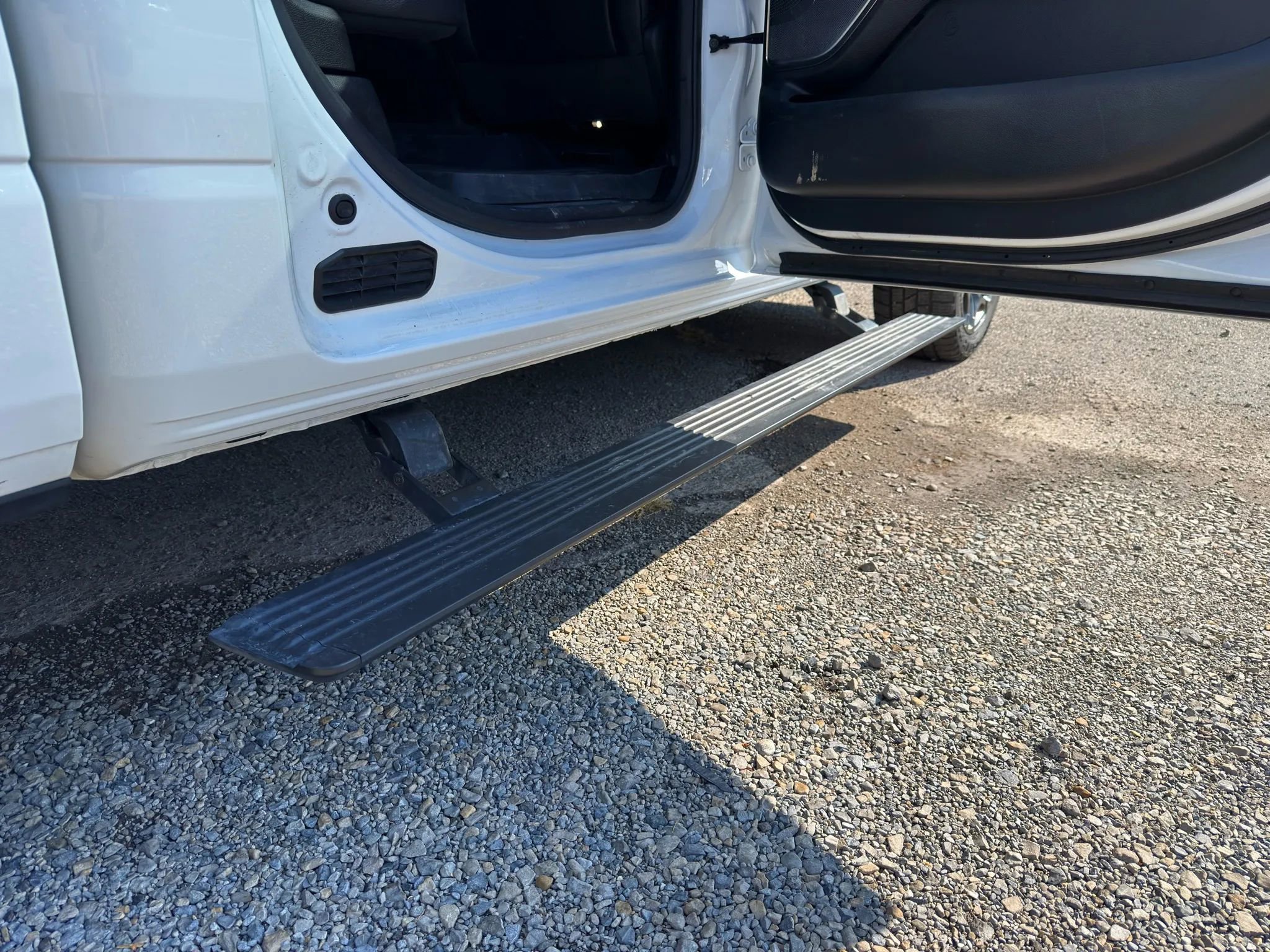 Used 2021 RAM 1500 Limited w/ Night Edition image 10