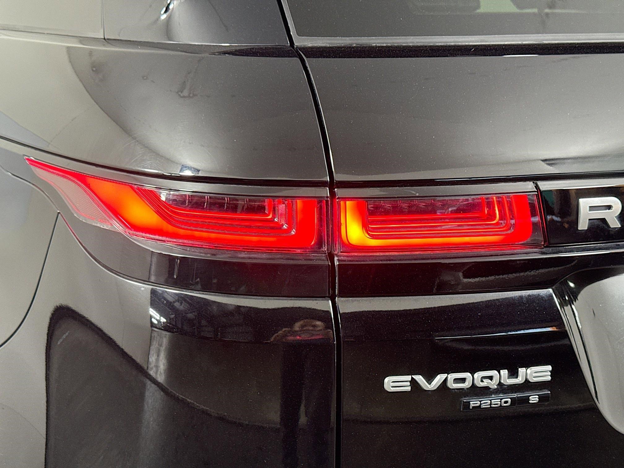 Used 2020 Land Rover Range Rover Evoque S image 36