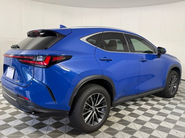 Used 2023 Lexus NX 250 FWD w/ Towing Package (2000 Lbs) image 8