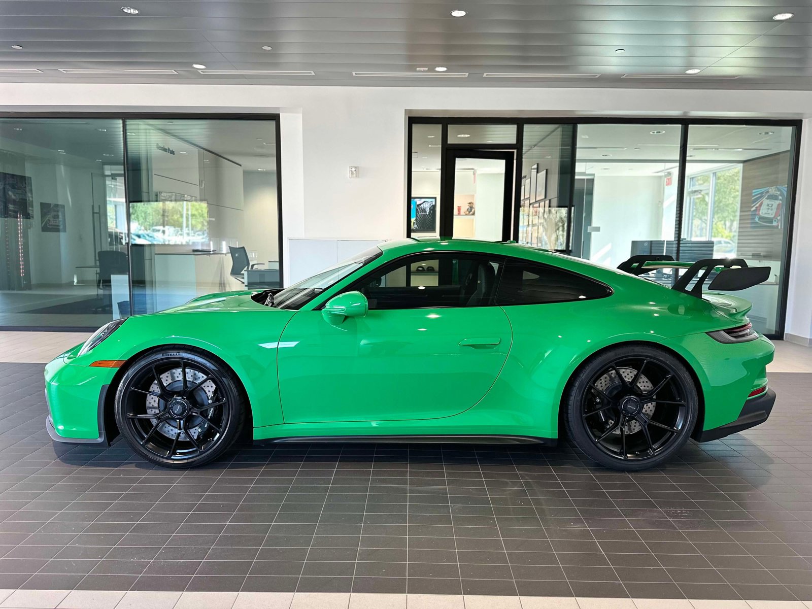 Certified 2022 Porsche 911 GT3 image 1