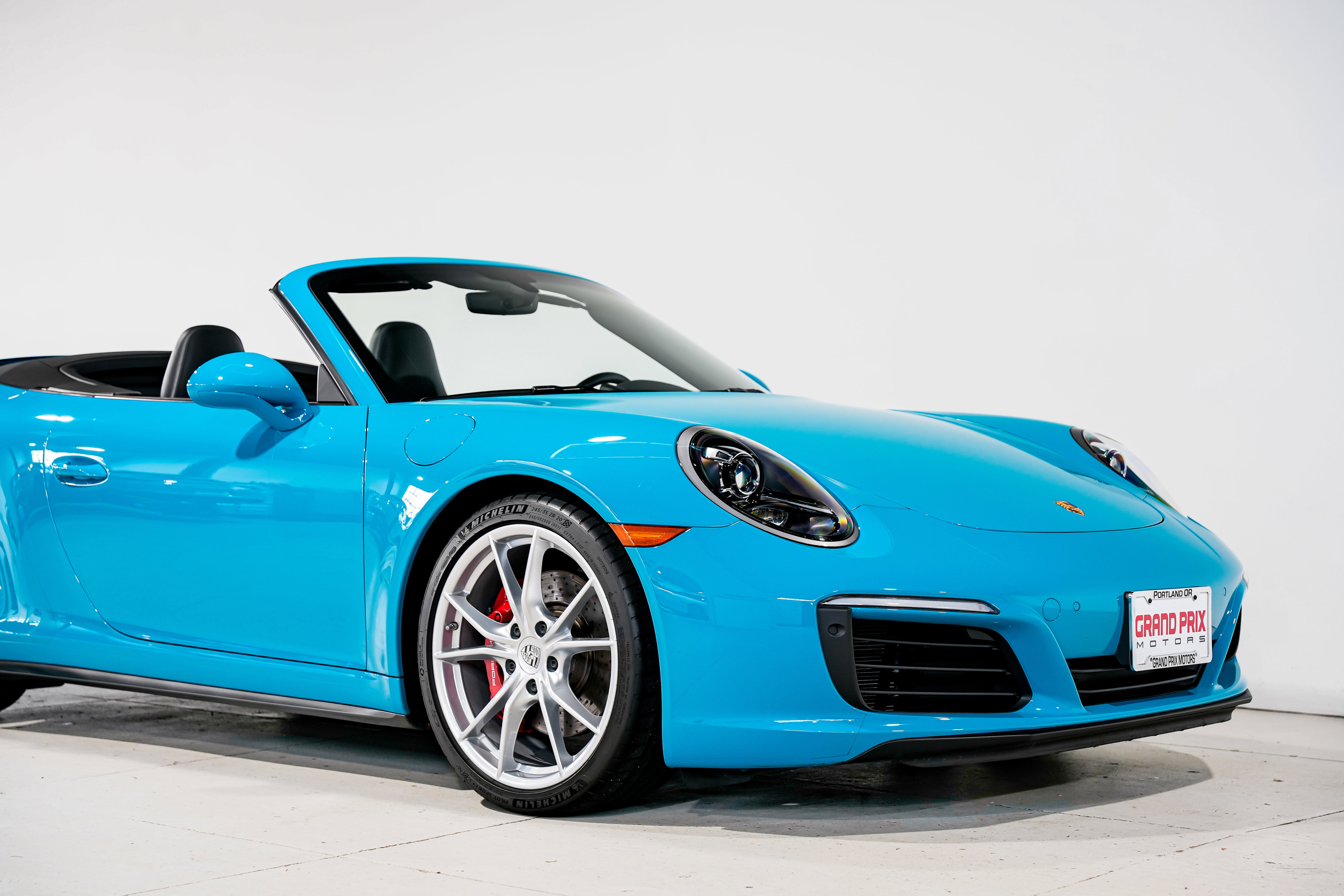 Used 2018 Porsche 911 Carrera 4S image 41