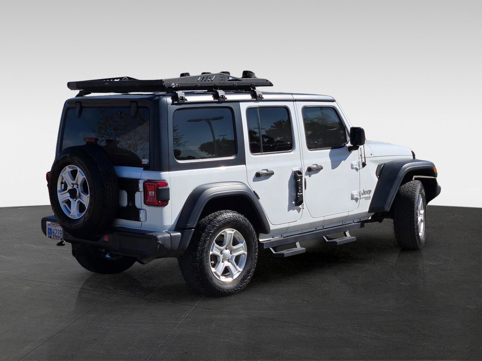 Used 2019 Jeep Wrangler Unlimited Sport S image 4