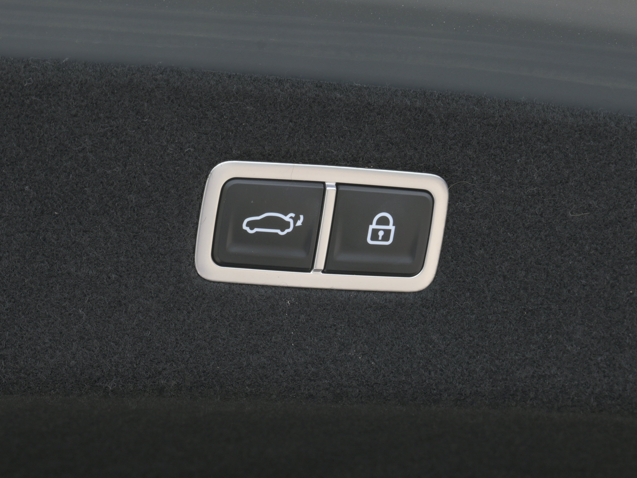 Used 2023 Genesis G90 3.5T AWD/4WD image 41