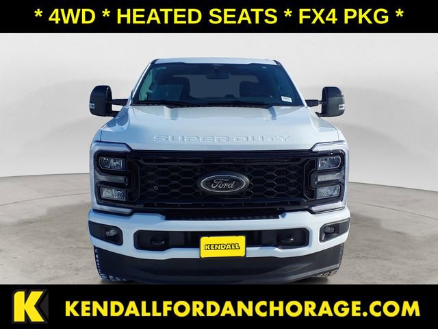 Used 2025 Ford F350 Lariat w/ Black Appearance Package image 8