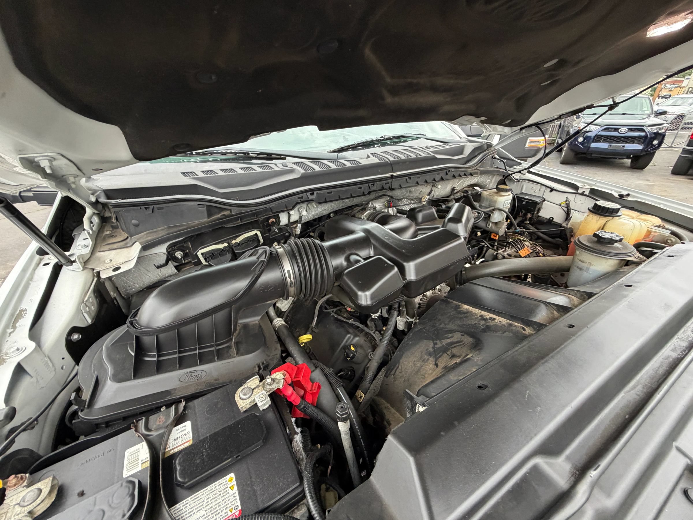 Used 2017 Ford F250 XL w/ Power Equipment Group AWD/4WD image 41