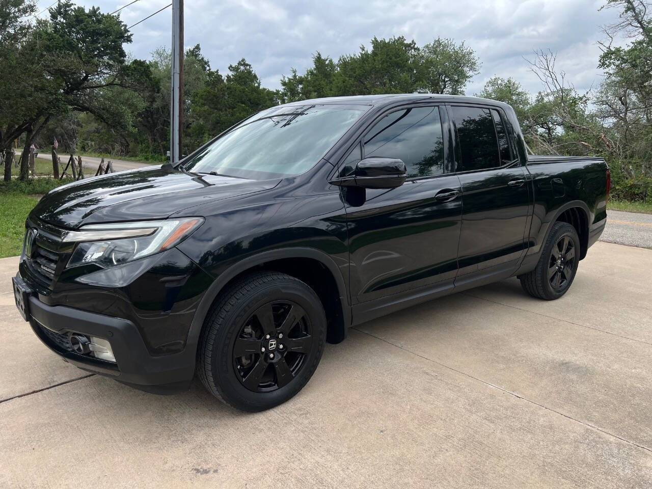 Used 2017 Honda Ridgeline Black Edition image 5