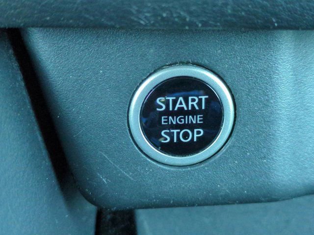 Used 2023 Nissan Rogue SV AWD/4WD image 27