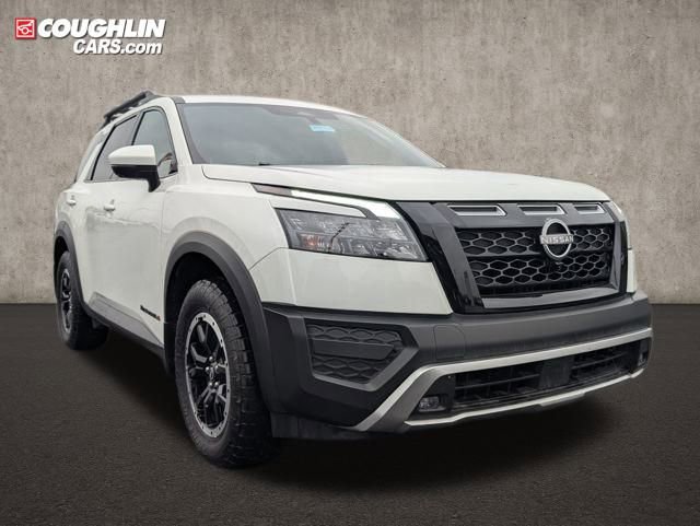 Used 2024 Nissan Pathfinder Rock Creek image 1
