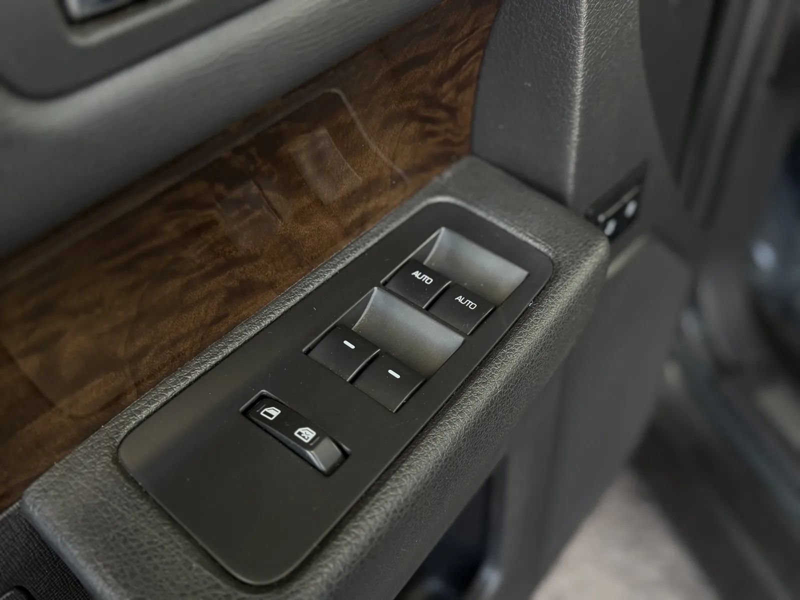 Used 2018 Ford Flex Limited image 27