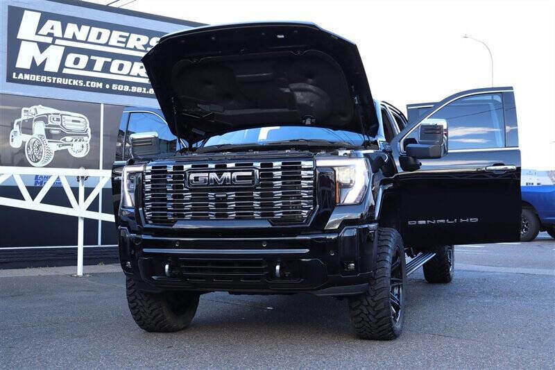 Used 2025 GMC Sierra 3500 Denali Ultimate image 31