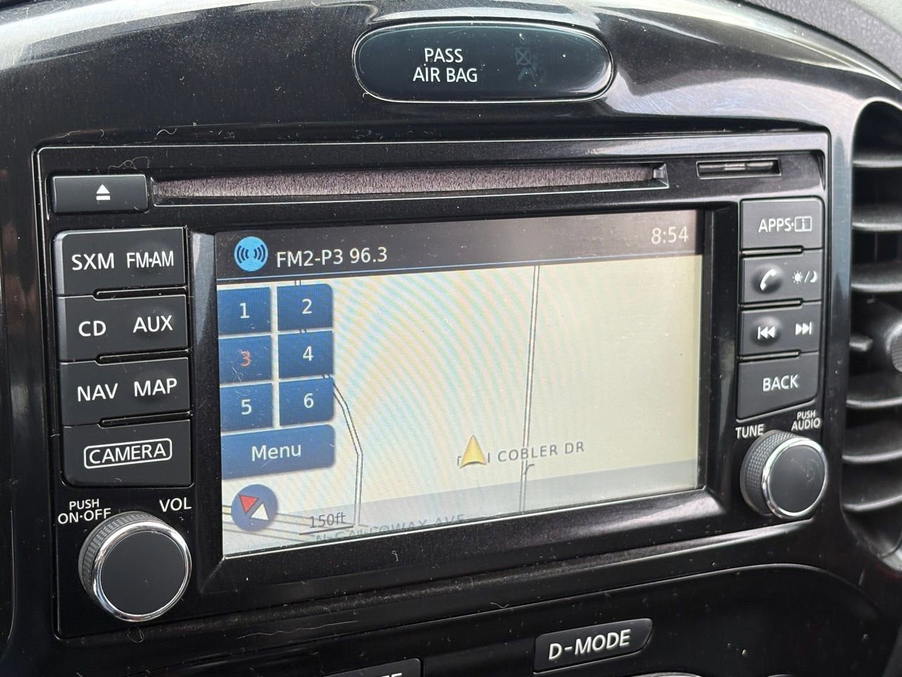 Used 2016 Nissan Juke SL image 22