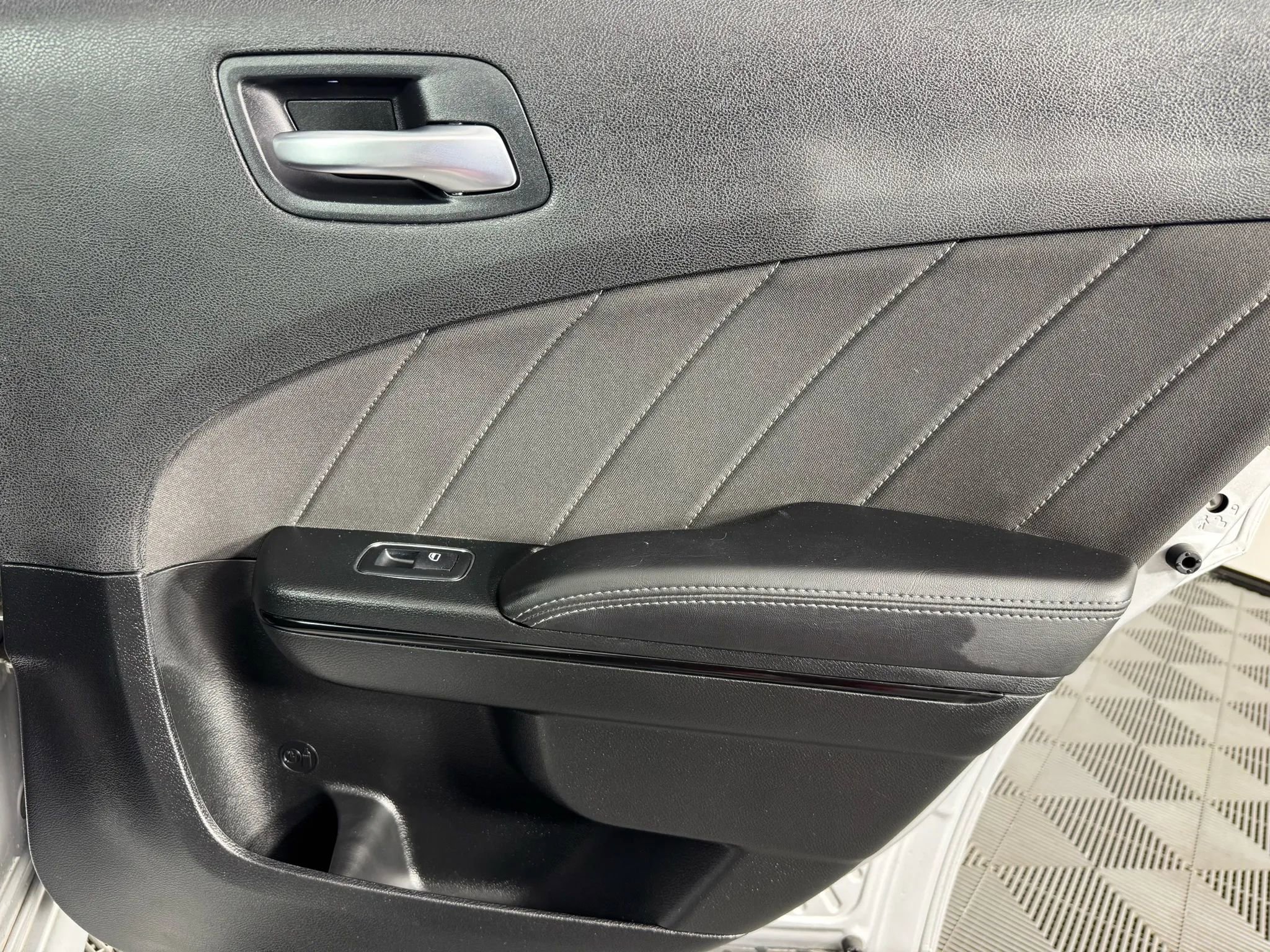 Used 2023 Dodge Charger GT w/ Blacktop Package image 42