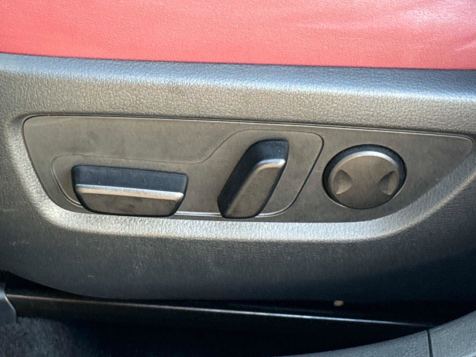 Certified 2025 MAZDA CX-30 AWD 2.5 S w/ Preferred Package image 18