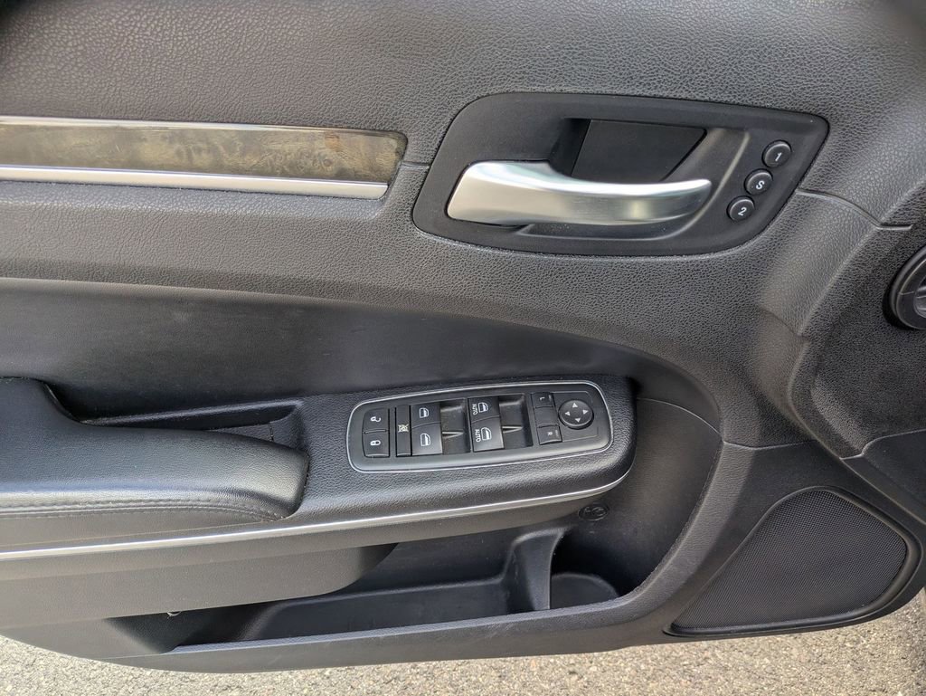 Used 2011 Chrysler 300 C w/ Sound Group image 10