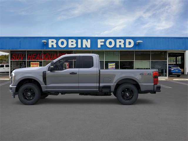 New 2026 Ford F250 XL image 3