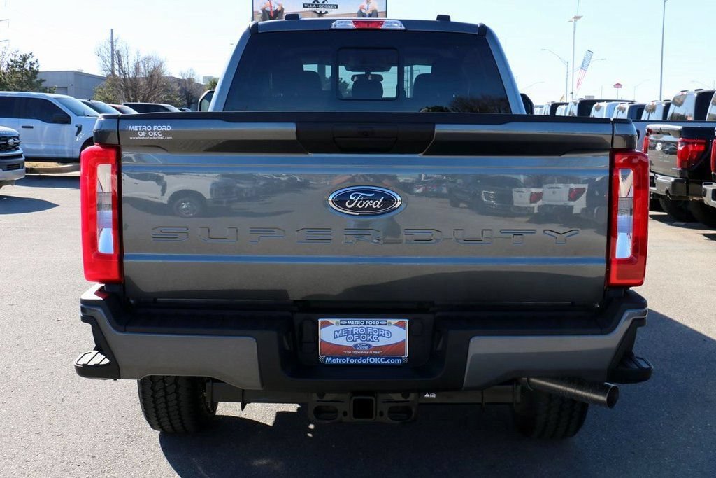New 2026 Ford F250 XL w/ STX Appearance Package AWD/4WD image 6