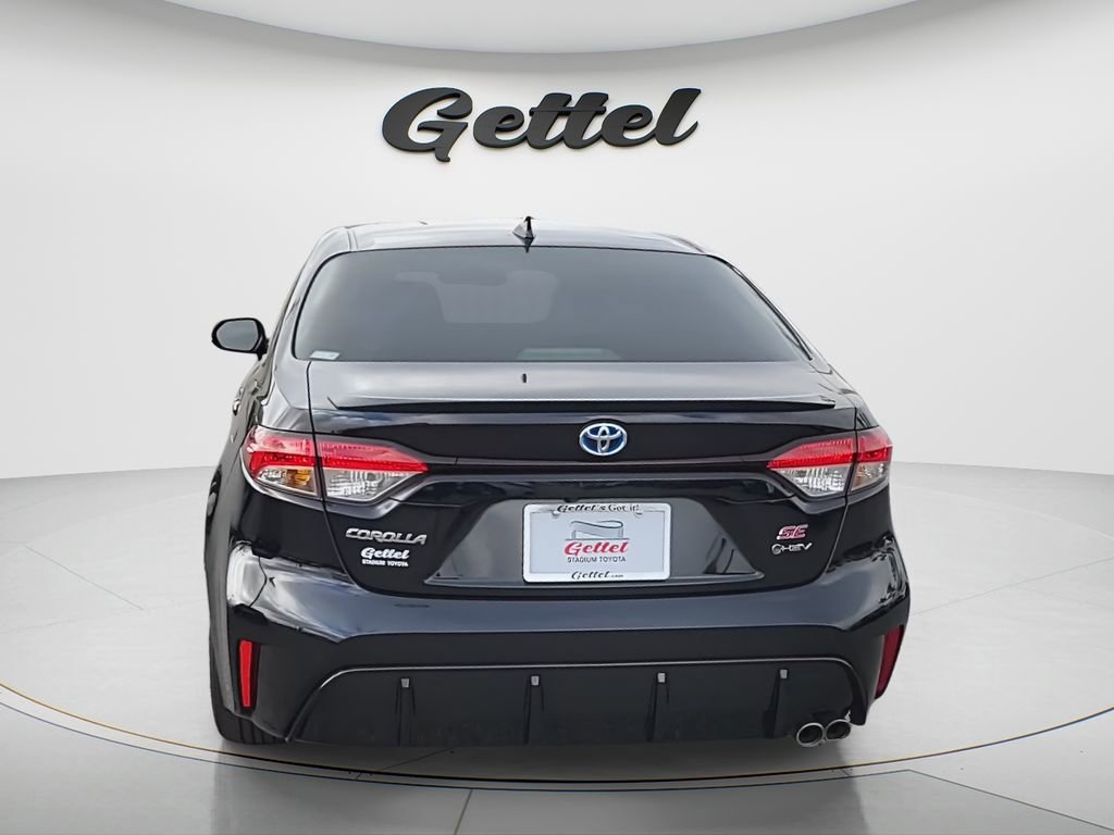 Used 2025 Toyota Corolla SE image 4