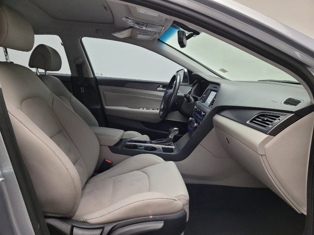 Used 2017 Hyundai Sonata Sport w/ Value Edition Package 02 FWD image 21