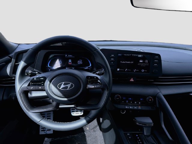 Certified 2026 Hyundai Elantra Sport FWD image 22