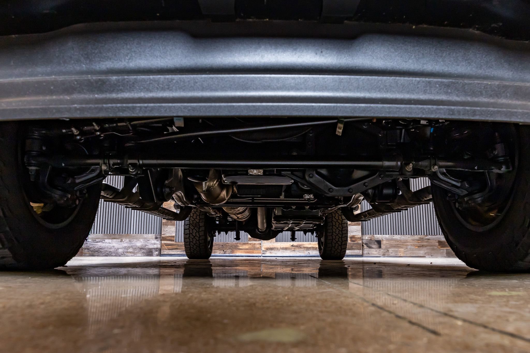 Used 2023 Ford F250 Lariat w/ Sport Appearance Package image 14