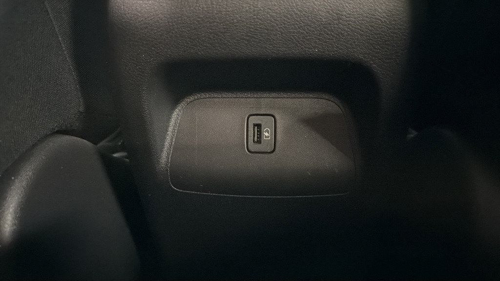 Used 2024 Nissan Sentra SV FWD image 36