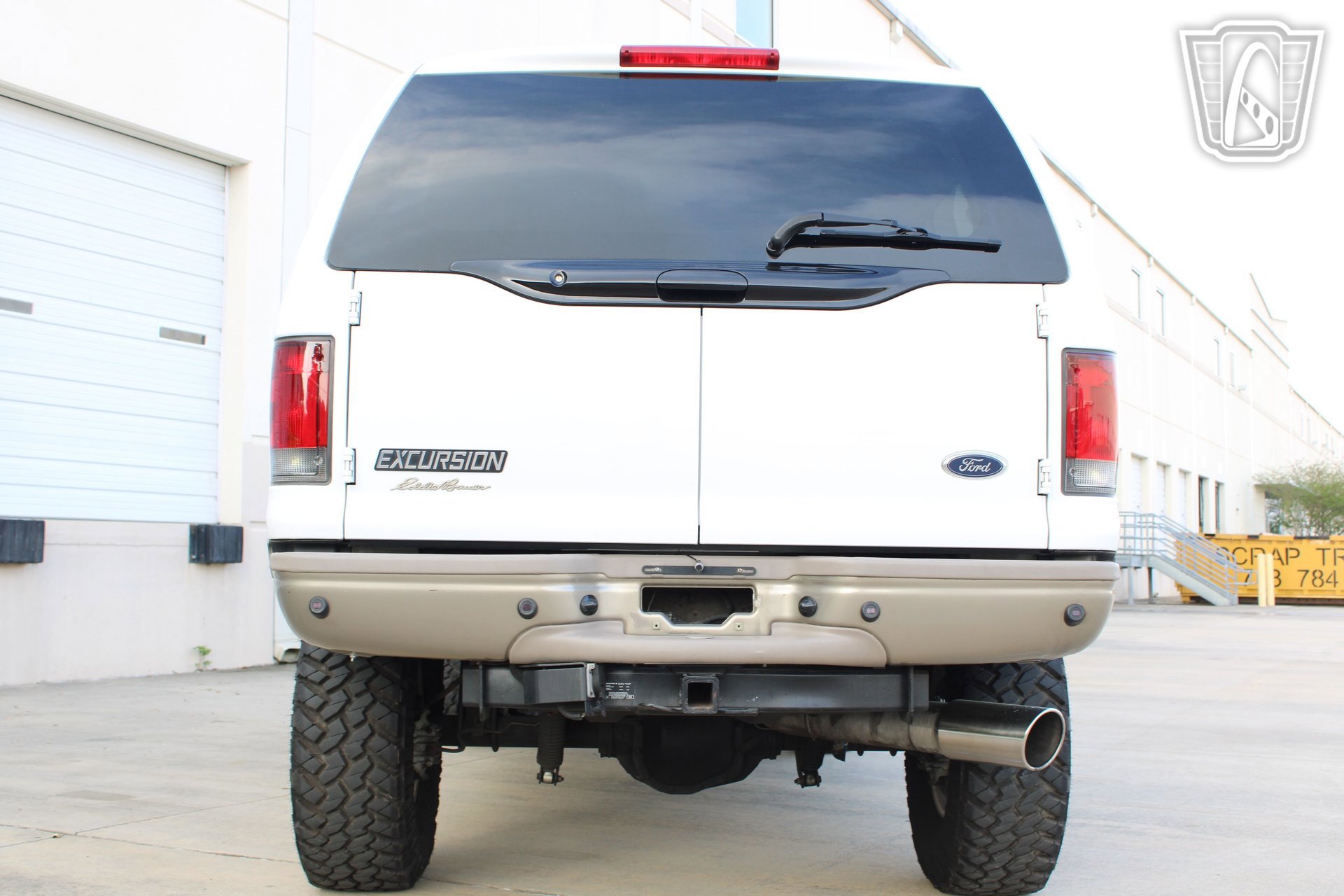 Used 2004 Ford Excursion Eddie Bauer image 10